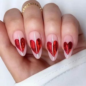 Press On Nails / Nail Art / Trending! (Nail Glue Included!)